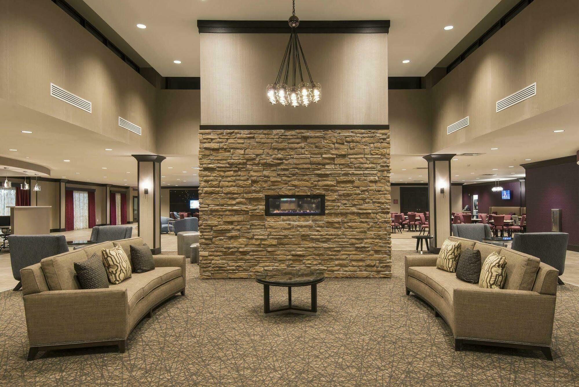 Doubletree By Hilton Schenectady Exterior foto